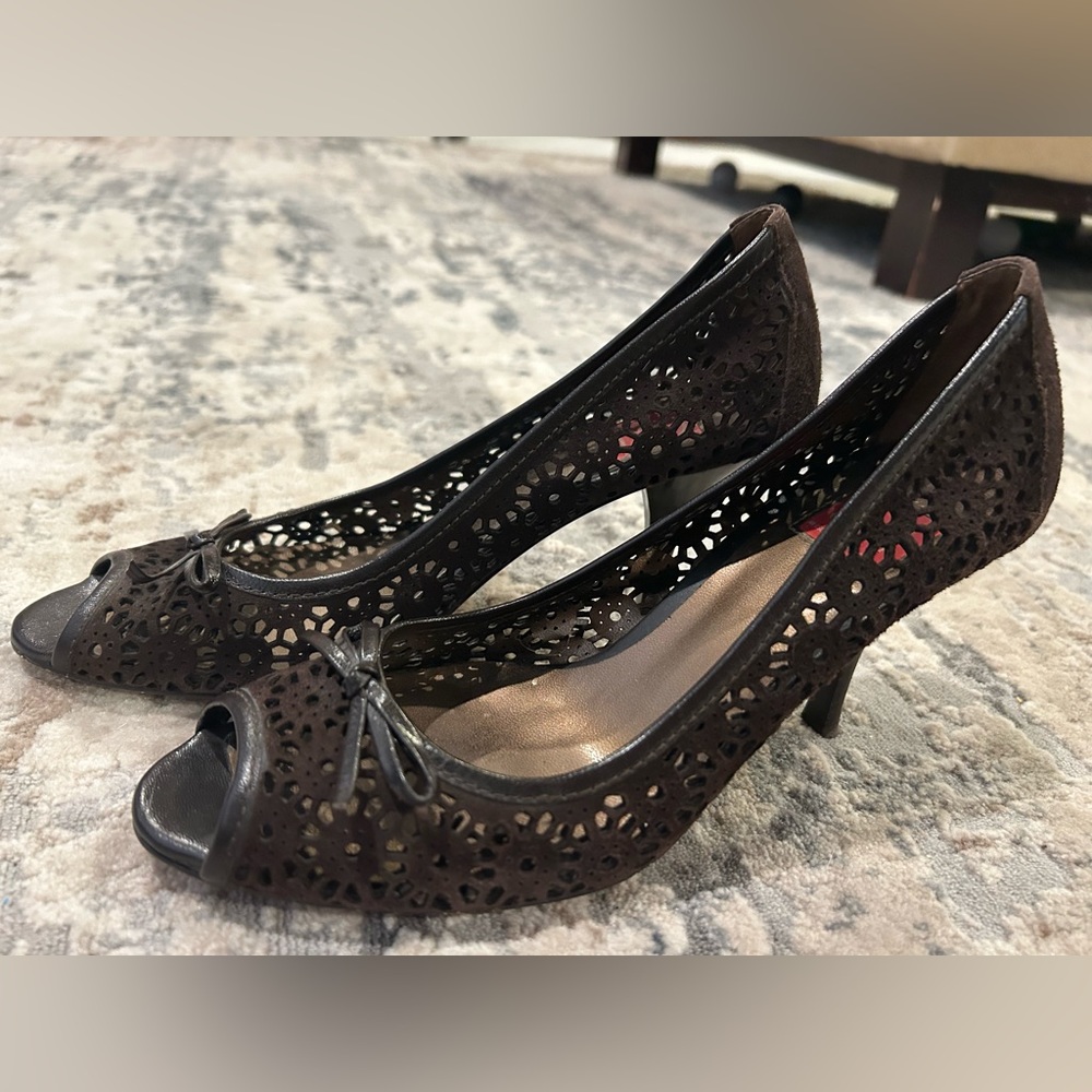 O Oscar by Oscar de La Rente brown Anya heels, Women’s 7